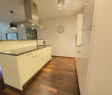 Bright 1-Bedroom Apartment with Balcony & Parking - Central Morges - Foto 3