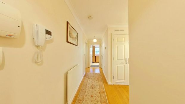 2 bedroom ground floor flat to rent - Photo 1