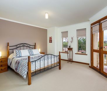 Your Golden Grove Hideaway - Comfort Awaits ✨ - Photo 5