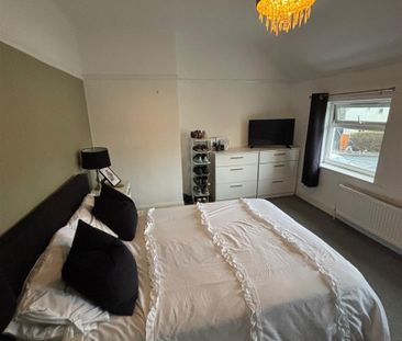 Valley Road, Wirral - Photo 3