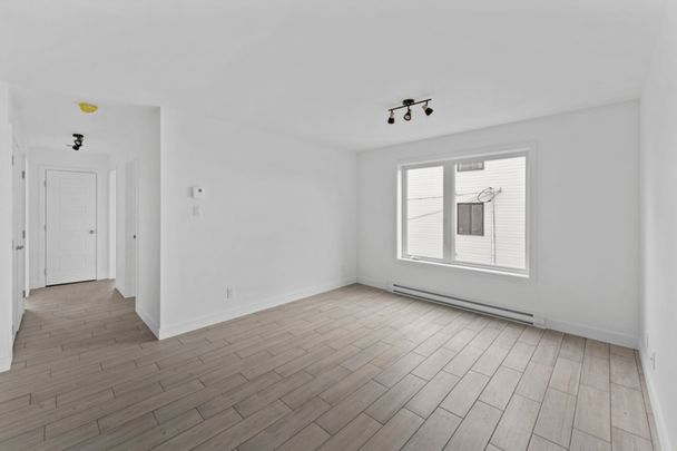 Sainte-Anne-des-Plaines - Photo 1