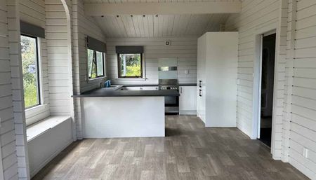 Charming Family Home with Stunning Views - Photo 3