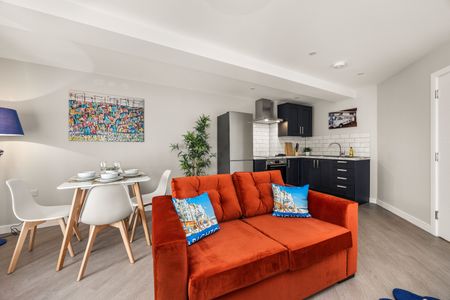 2 Bed Flat, Richmond Place, BN2 - Photo 2