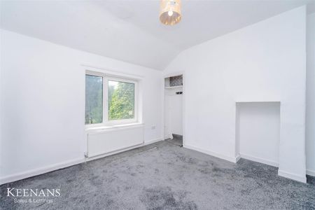 West Crescent, Accrington - Photo 5