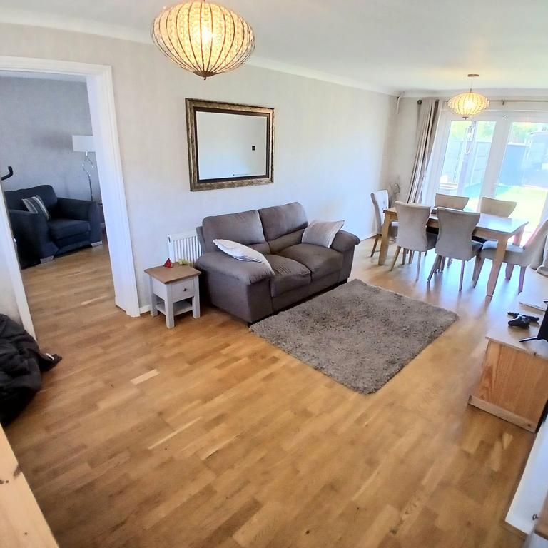 4 bedroom house to rent - Photo 1
