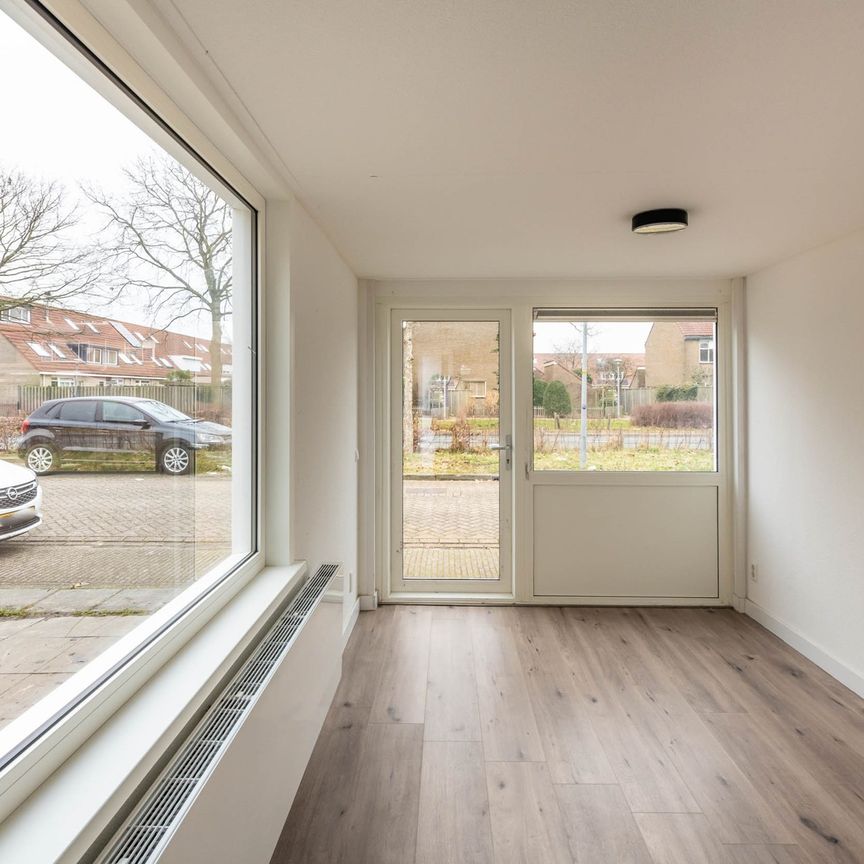 Kruidnagelstraat 23, 1313 ET, Almere - Photo 1