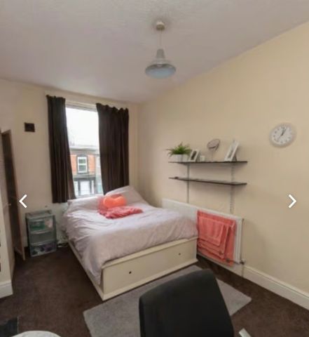 5 Bed - 32 Delph Mount, Hyde Park, Leeds - LS6 2HS - Student - Photo 5