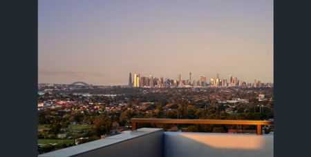 Stylish and Modern 2-Bedroom Apartment in the Heart of Burwood - Photo 5