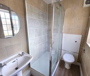 2 bedroom property to rent - Photo 6