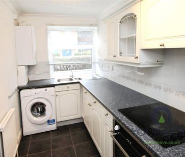 2 bedroom flat to rent - Photo 6