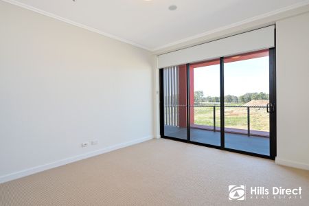 219/8 Roland Street, 2155, Rouse Hill Nsw - Photo 4