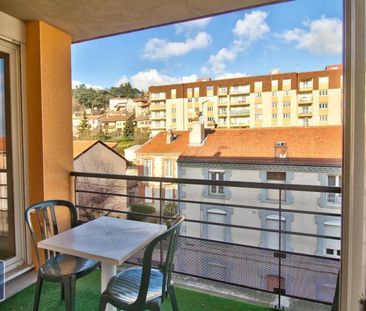 Location Appartement 2 pièces 47m² ST ETIENNE 42000 - Photo 5