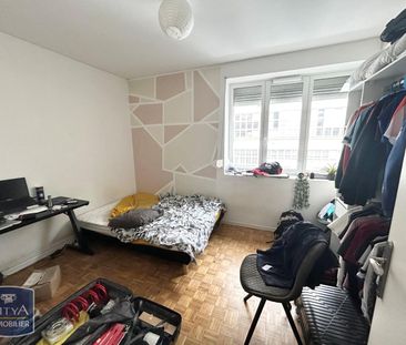Location Appartement 3 pièces 68m² VALENCIENNES 59300 - Photo 2