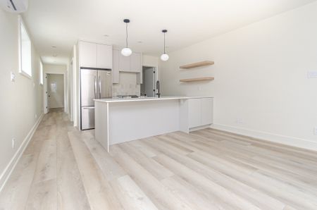 13 Fifth Avenue - Photo 5