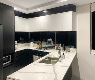 Unit 5101/5 Harbourside Court - Photo 4