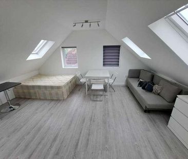 Stag Lane, London, NW9 - Photo 3