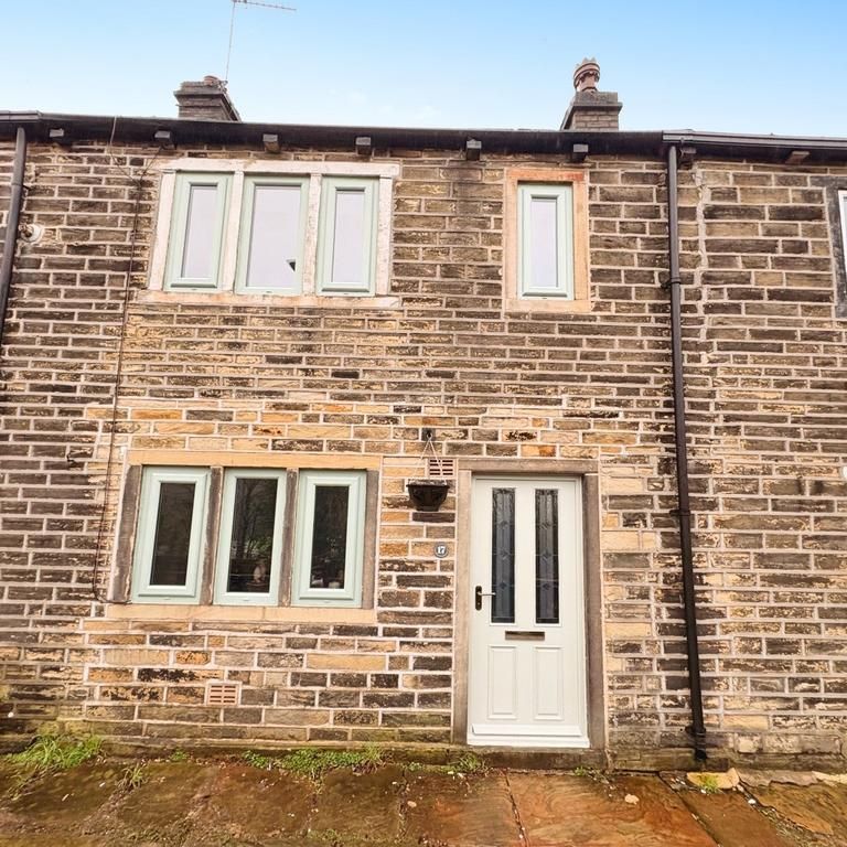 2 bedroom terraced house to rent - Photo 1