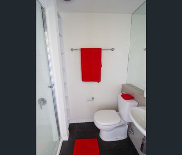 212/2 Eastern Place, Hawthorn East, Vic 3123 - Photo 1