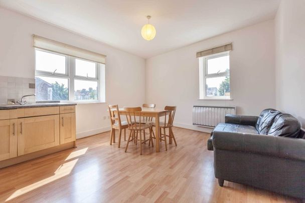 1 Bed Flat, Horatio House, SW19 - Photo 1