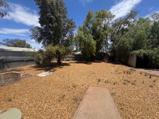 15 Harris Street, Stirling North - Photo 1