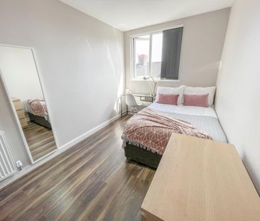 6 bedroom terraced house to rent - Photo 1