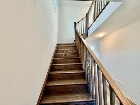 For Lease - 333 Millstone Street, Kitchener, Ontario - Photo 2