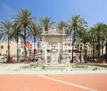 Piso en alquiler en Plaza de la Armada Española - Photo 5