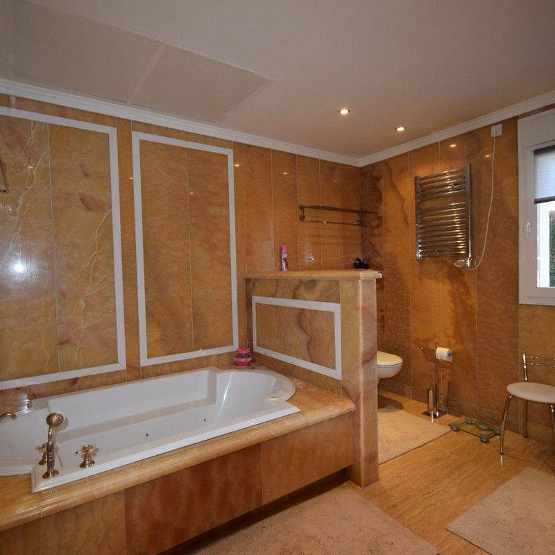 Apartamento planta baja en alquiler en Marbella, Marbella - Photo 1