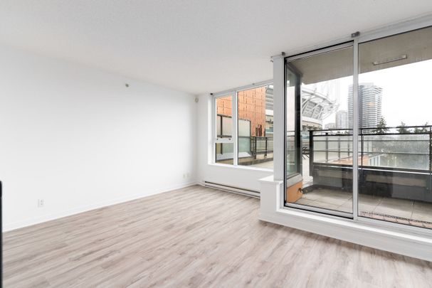 33 Smithe St (7th Floor), Vancouver - Photo 1