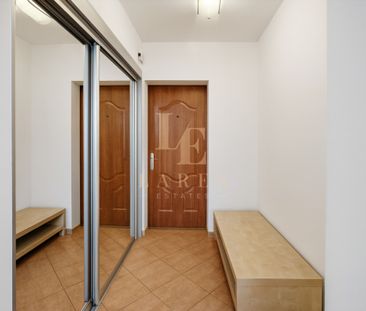 Mieszkanie przy Rondzie Wiatraczna | Balkon - Photo 3