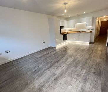 Edinburgh House - Photo 3