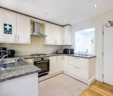 4 bedroom house to rent - Photo 3