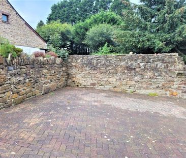 2 bedroom barn conversion to rent - Photo 2