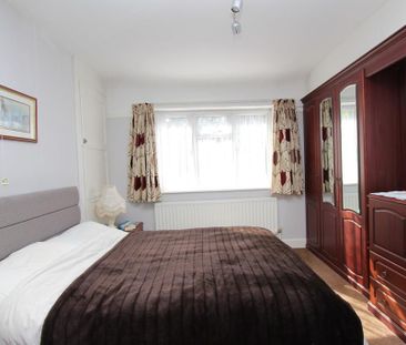 3 bedroom semi-detached house to rent - Photo 6
