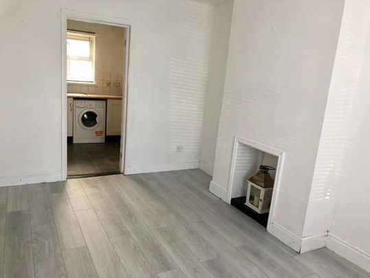 89 Great Northern Street, Lisburn Road, Belfast, BT9 7FL - Photo 1