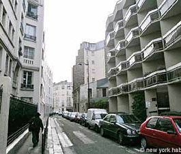 Logement à Paris, Location meublée - Photo 3