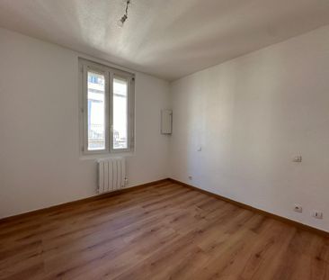 Location Appartement 3 pièces 46m² SETE 34200 - Photo 2