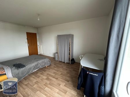 Location Appartement 1 pièce 28m² LAVAL 53000 - Photo 3