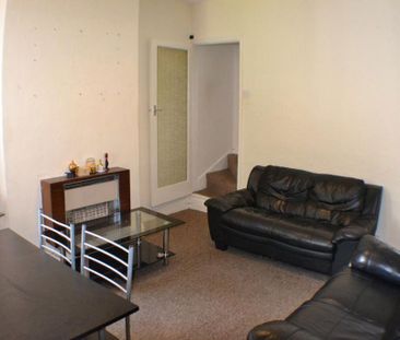 3 bedroom house to rent - Photo 2