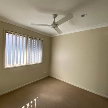 Comfortable, Low Maintenance Living! - Photo 4