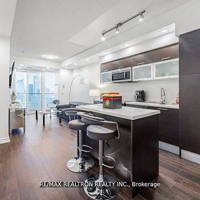 2 Bedroom, 2 Bathroom - Aura Condos - Photo 4