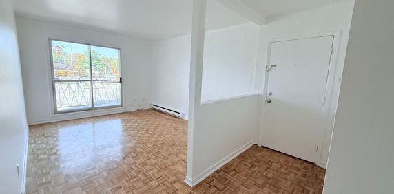 4 1/2 St-Jérôme, libre immédiatement - Photo 2