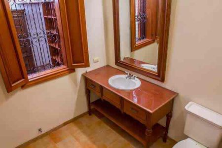 Casa en el centro de Mérida, con diseño y acabados coloniales (739). - Photo 4