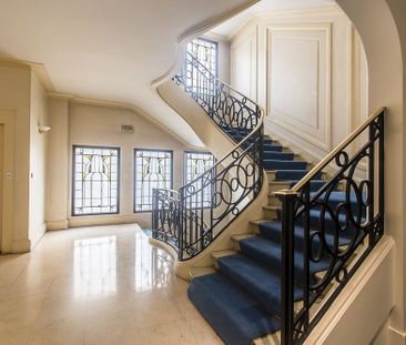 Location Appartement Paris 9 2 Pièces 51 m² - Photo 6