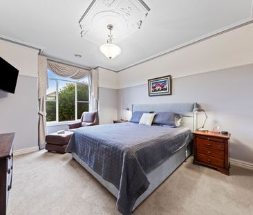 Beautiful and Unique Family Home - Heritage Springs Estate - Photo 4