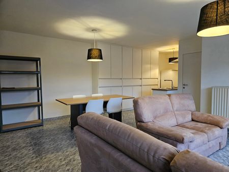 Comfortabel gelijkvloers appartement nabij het centrum - Foto 5