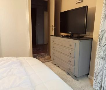 Appartement avec terrasse à louer de 2 pièces principales situé à M... - Photo 6