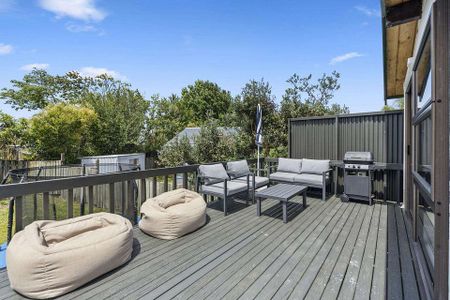 Prime Pakuranga Family Home - 3 Bed, Refreshed - Photo 5