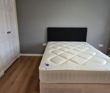 5 bedroom detached house to rent - Photo 6