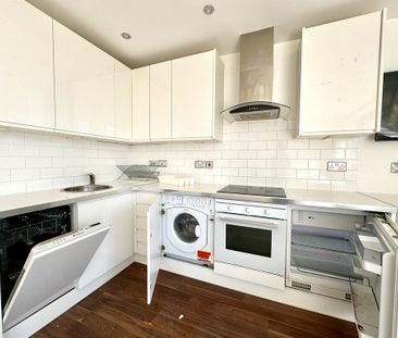 Studio to rent - Photo 2